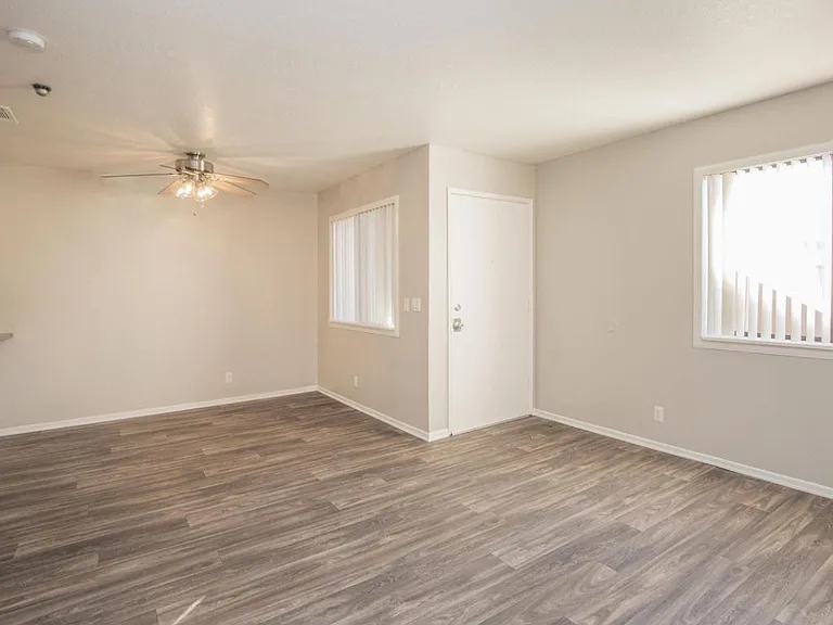 SummerRidge Apartments — Photo 22
