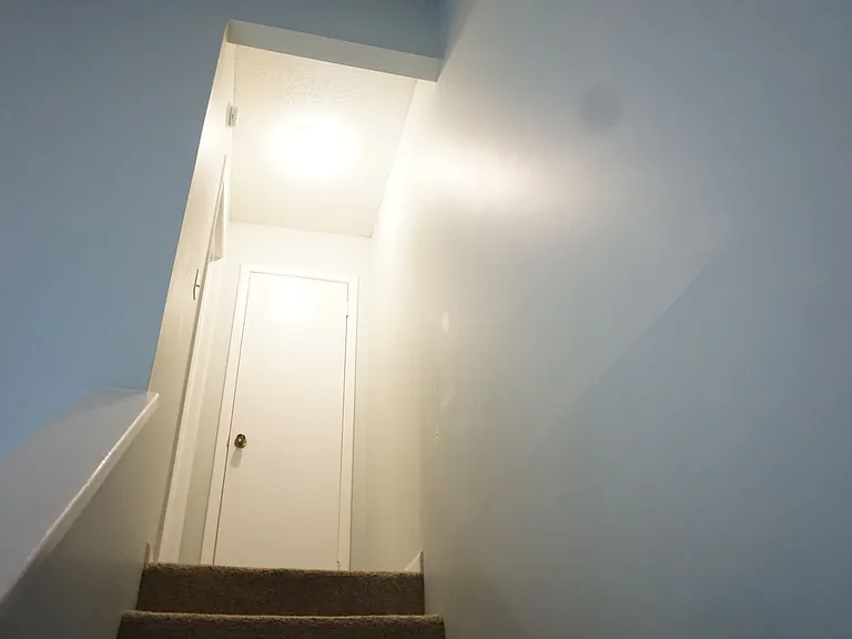 5492 Pinehaven Ct — Photo 9