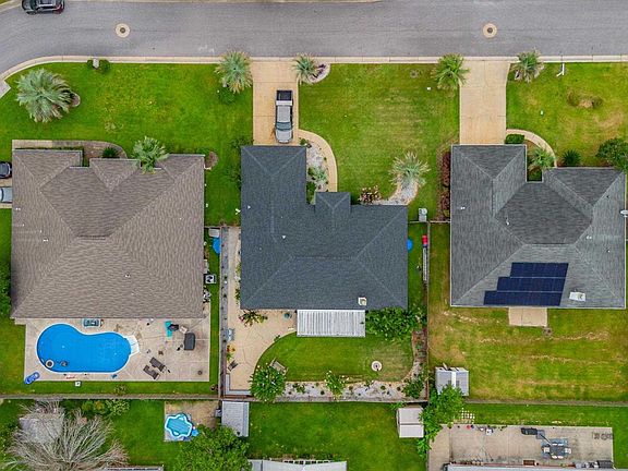3rd image of 9141 Daytona Dr
