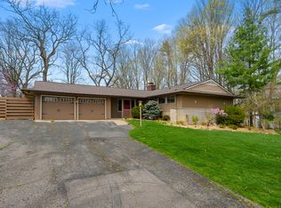 4428 Old Colony Rd, Kalamazoo, MI 49008