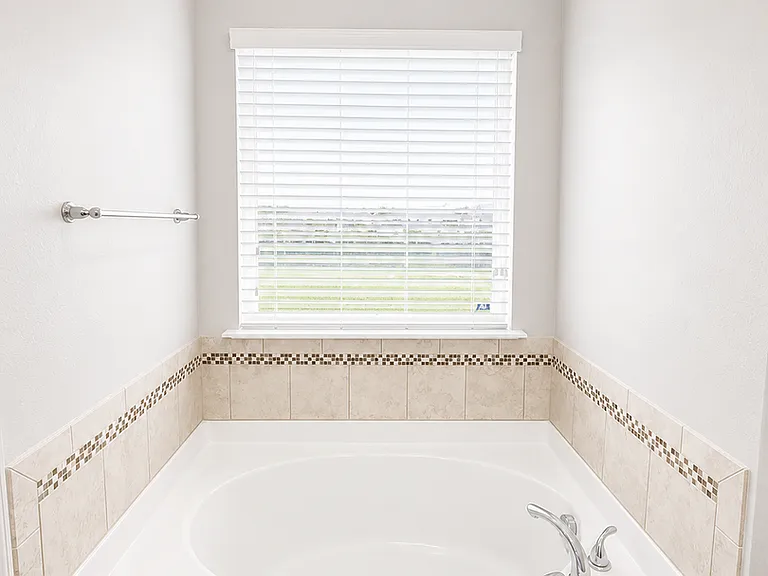 125 Walnut Way — Photo 18