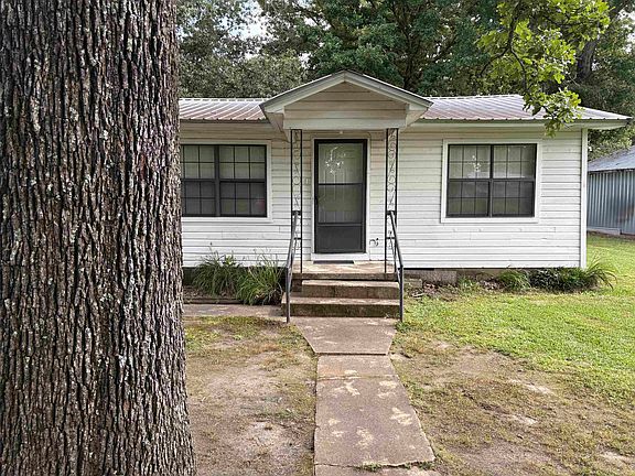3rd image of 68 Boyce Rd