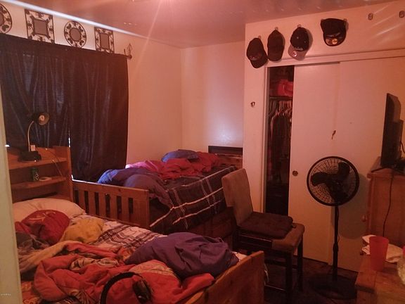 5th image of 2420 W GLENROSA Avenue