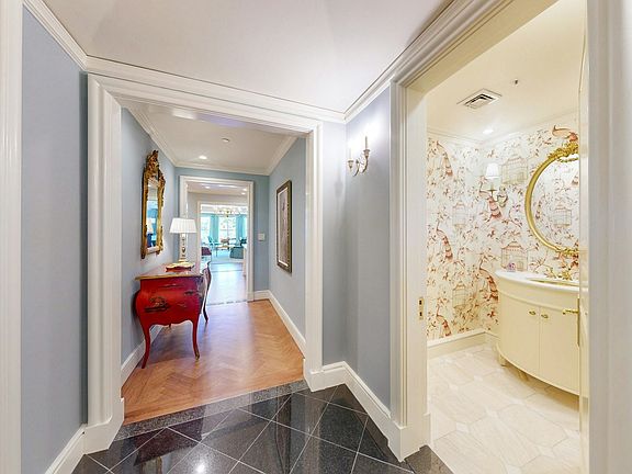 2nd image of 300 Boylston St Unit 601