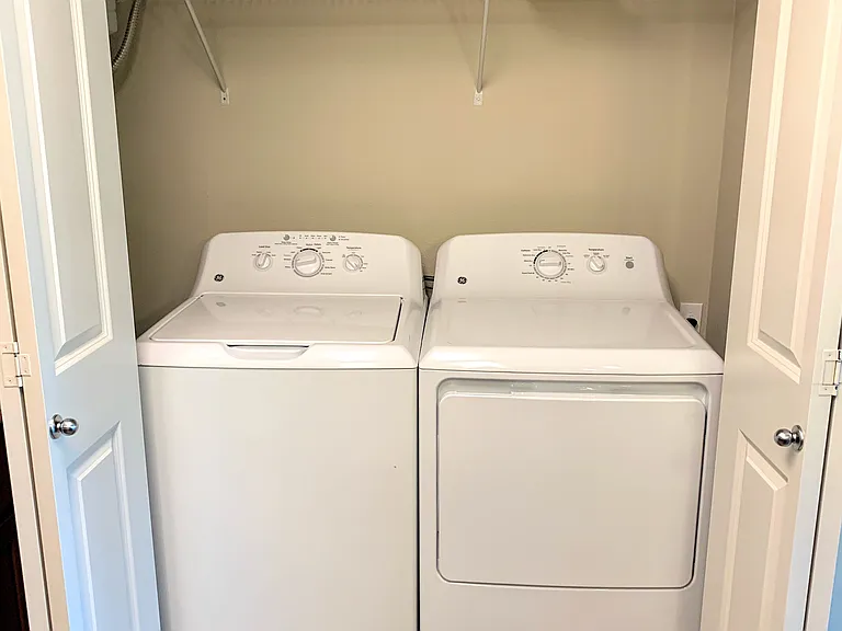 Rock Creek Ridge Apartments — Photo 10