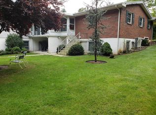 1607 E Branch Rd, State College, PA 16801