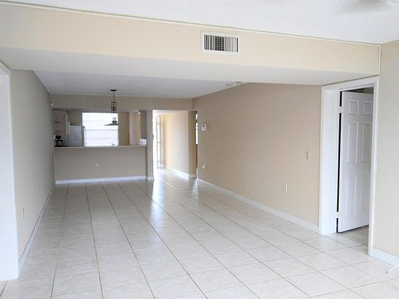 3rd image of 3511 Village Blvd APT 303