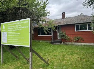 14271 88th Ave, Surrey, BC V3W3L8