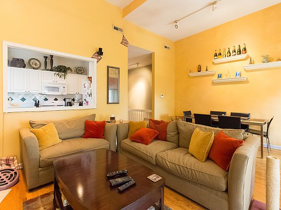 4th image of 4433 N Greenview Ave APT 3N