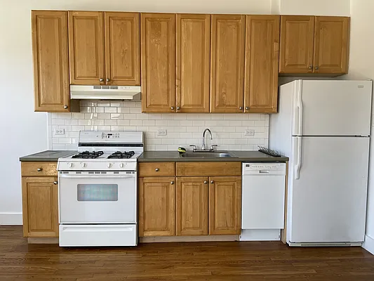 Rented by Douglas Elliman | media 7