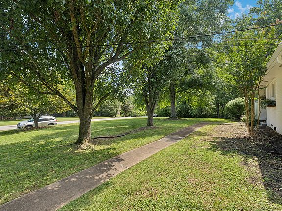 4th image of 6567 Brownlee Dr