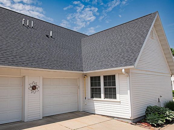 4th image of 62 Brickyard Ln