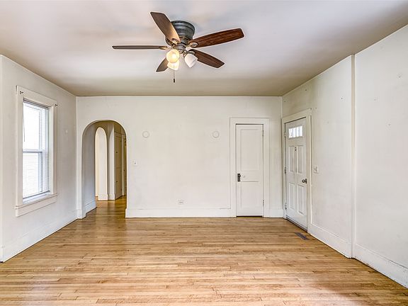 4th image of 1022 E Madison Street