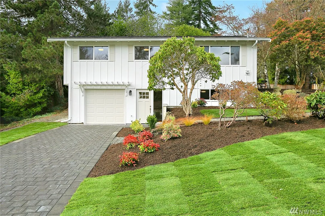 1649 172nd Ave NE photo 1