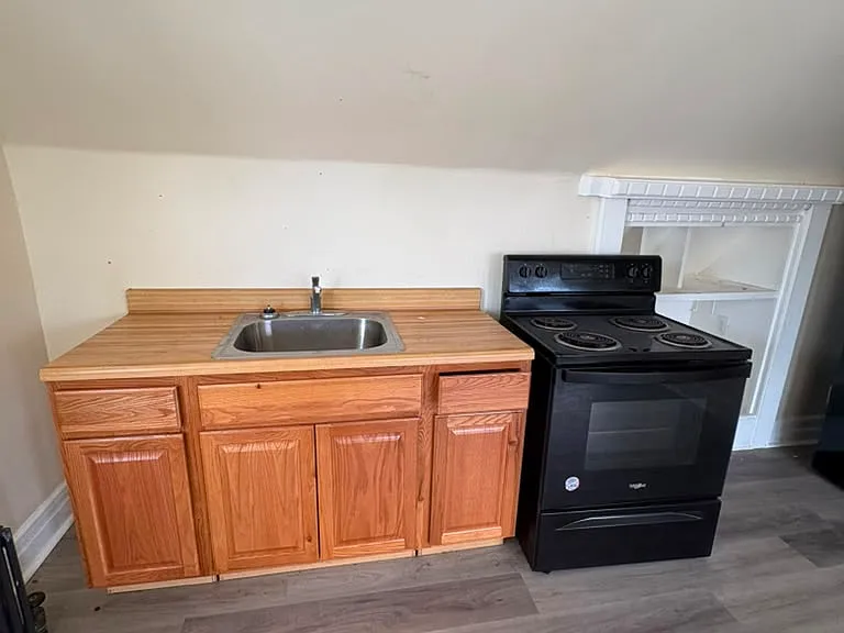 184 Columbia Ave #1 — Photo 1