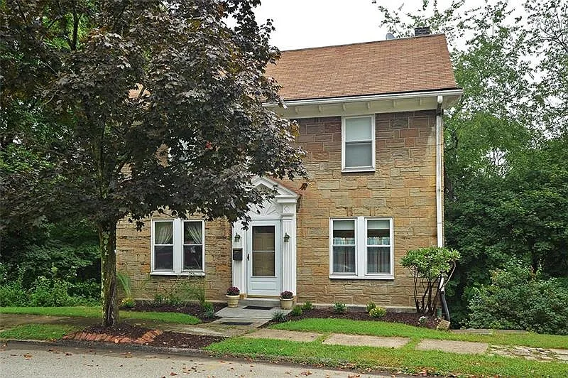 160 Watson Blvd photo 1