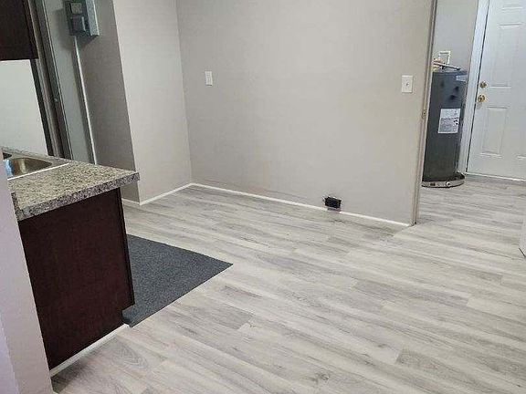 3rd image of 4088 Nimons St