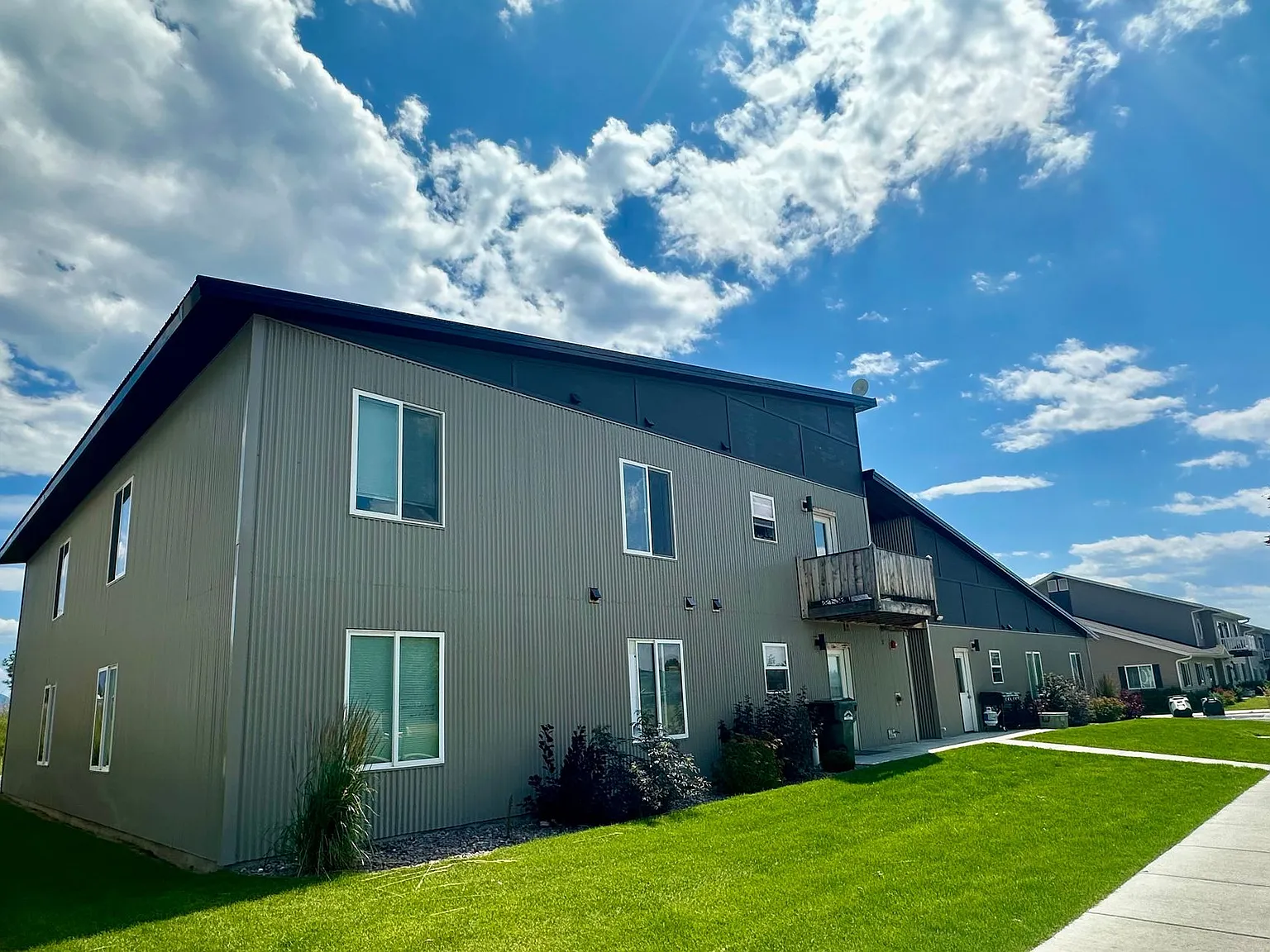 10 Diane Rd — Photo 4