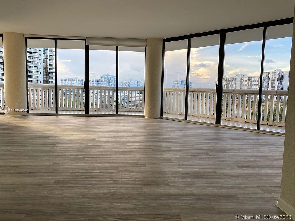 1st image of 2000 Island Blvd APT 1006