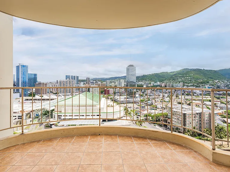 1717 Ala Wai Blvd #2402 — Photo 8