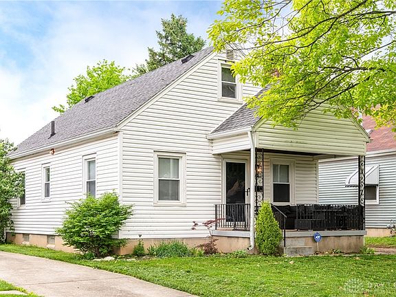 2nd image of 2837 Kenview Ave