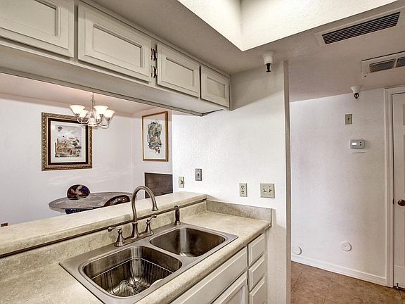 Kitchen sink