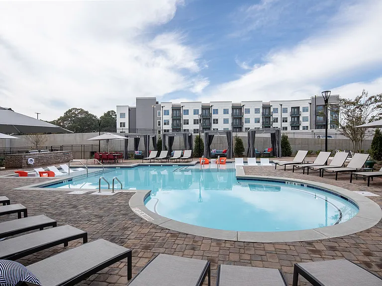 The Local Sugar Hill Apartments — Photo 18