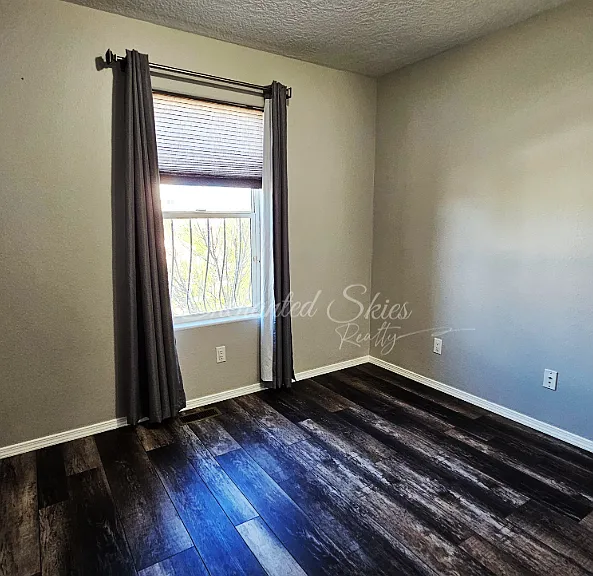 5751 Witkin St SE — Photo 25