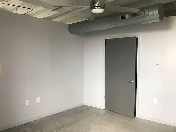 1720 Chouteau Ave — Photo 15