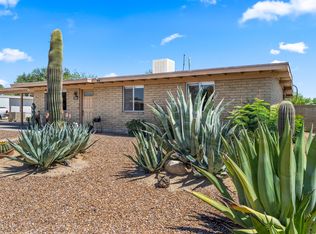 3745 W Suffield Ln, Tucson, AZ 85741