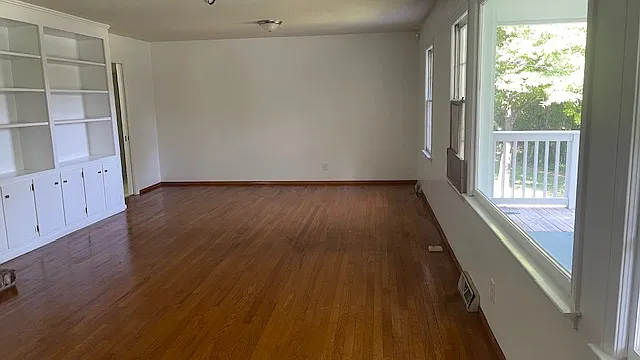 100 Middleton Ct — Photo 8