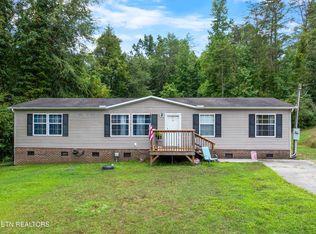 117 Loggers Ln, Clinton, TN 37716