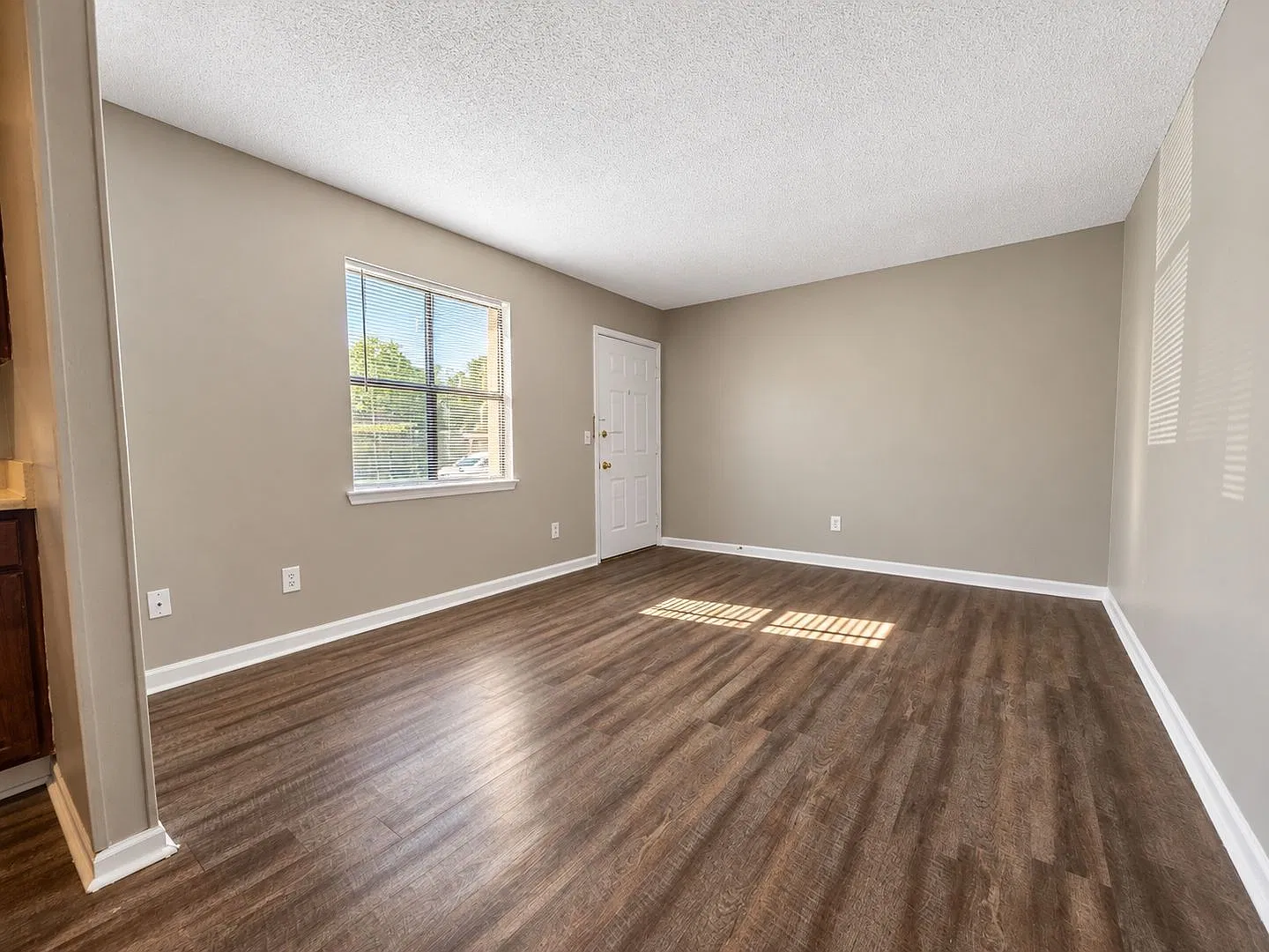1 bed, 1.0 bath, 800 sqft, $750 — Photo 4