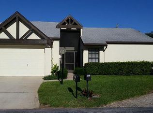 924 Rosewood Ln, Palm Harbor, FL 34684