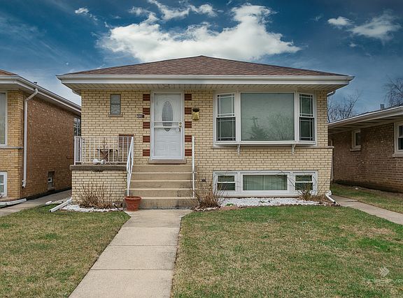 2nd image of 7839 Leamington Ave