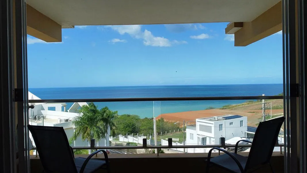 2 bed, 2.0 bath, $2,200 — Photo 3
