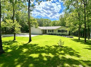 10603 Tall Oaks Ct, Roscommon, MI 48653