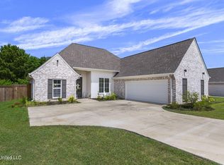 129 Ashby Ridge Dr, Canton, MS 39046