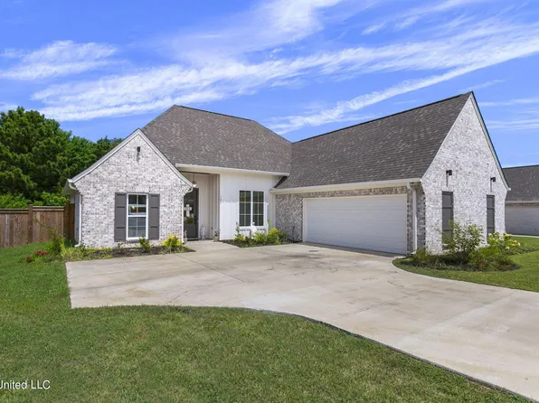 129 Ashby Ridge Dr, Canton, MS 39046
