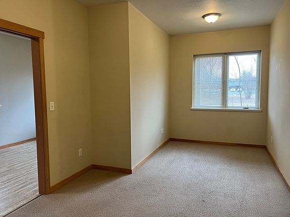 4th image of 1335 Dakota St #11536303