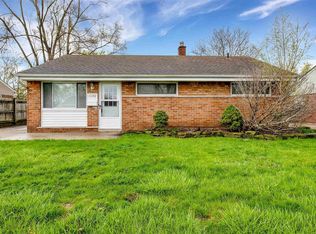 11140 Ocalla Dr, Warren, MI 48089