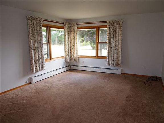 3911 Spotts Road Osseo MI marketing photos on 9-3-2013 010