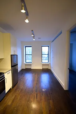 Rented by Bohemia Realty Group | media 86