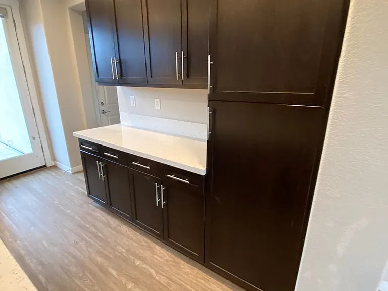 4821 Holden Dr — Photo 21