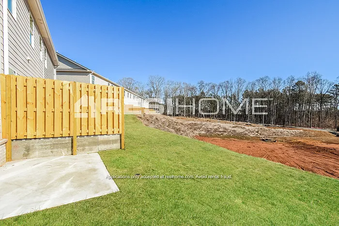 2345 Whitburn Rd — Photo 15