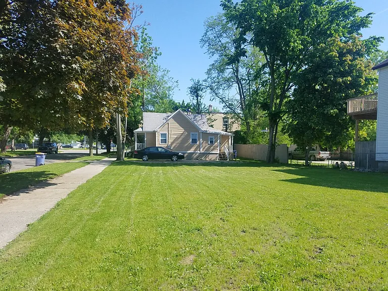 110 Indiana Ave NW — Photo 21