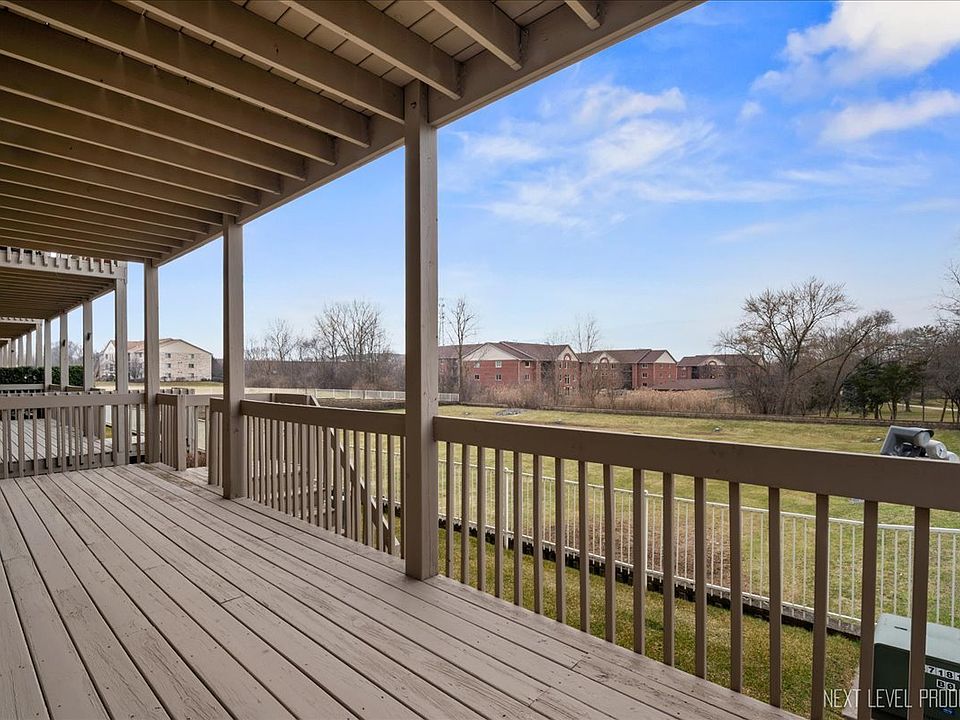 2nd image of 6860 Oak View Ct