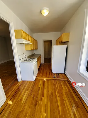 Rented by Pinn Realty | media 2