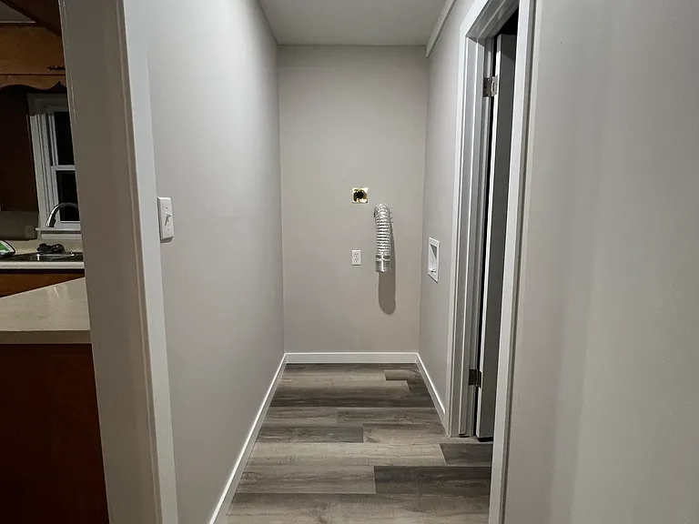 701 E Bedford St — Photo 8