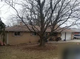 3332 Cedarwood Rd, Fairborn, OH 45324